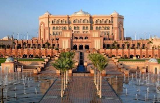 Самый дорогой отель мира – Emirates Palace в Абу-Даби