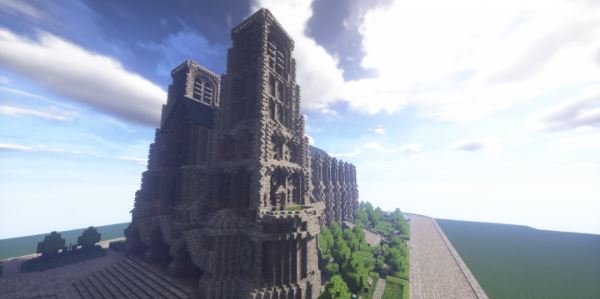 A Gothic Cathedral для Майнкрафт 1.10.2